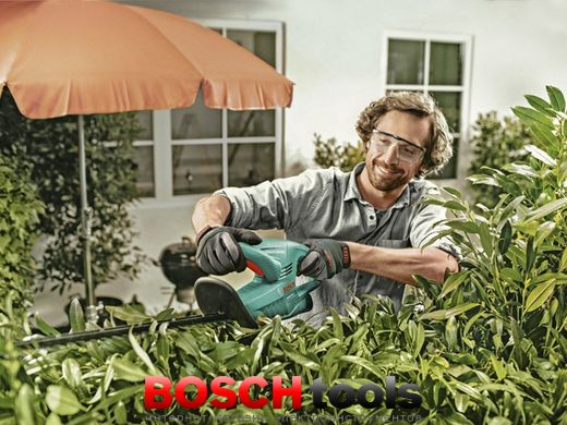 Аккумуляторный кусторез Bosch EasyHedgeCut 12-450